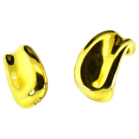 Minas 18 Karat Gold Earrings