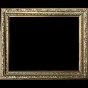 Attractive Small Antique Vintage Gilt Wood Picture Frame