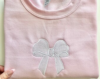 Bow Crew | coquette | sweater | girl pink |