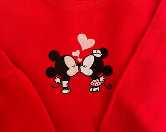 Sweetheart Crewneck Vintage Mickey and Minnie Sweatshirt, Disney Valentines Day Sweatshirt, Disney Valentine's Day Shirt, Mickey Minnie Vale