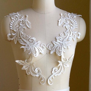 2287 ZILVER WIT GEBORDUURDE kanten appliqué voor bruidsjurken, trouwjurken, bruidssluiers kantapplicatie gespiegeld paar nieuwe collectie