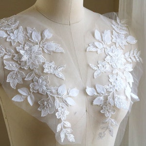 2267 Romantisches 3D Blatt Off-White Spitze Applikation für Illusion Brautkleider, DIY Brautkleider, Schleier Spitzenapplikation mit Blatt und Pailletten