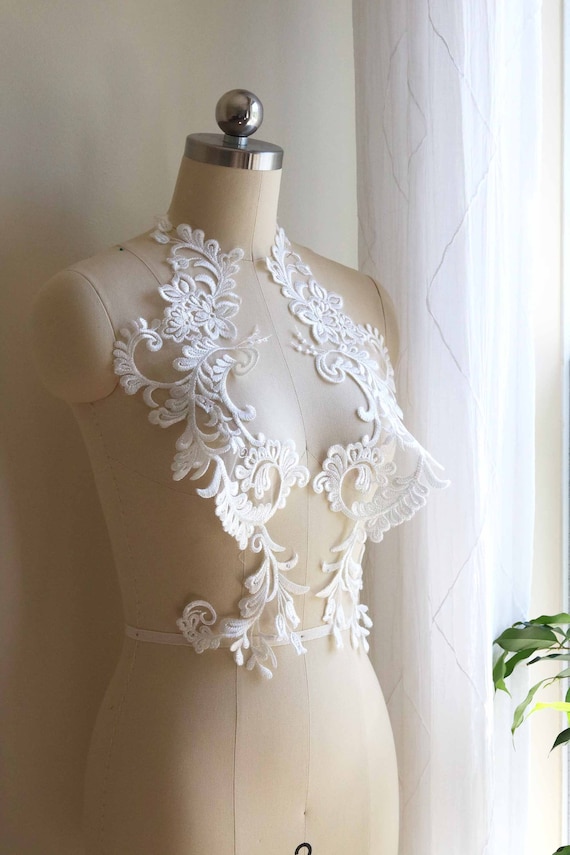 Large top lace appliques