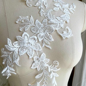 2293 Pailletten Blätter Elfenbein Applikation zum Brautkleid