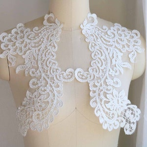 2074 Beaded Bridal Lace Applique, Ivory Lace Applique, Bridal Lace Applique, Lace Applique, Bridal Veil Lace Applique, Beaded Lace Pair
