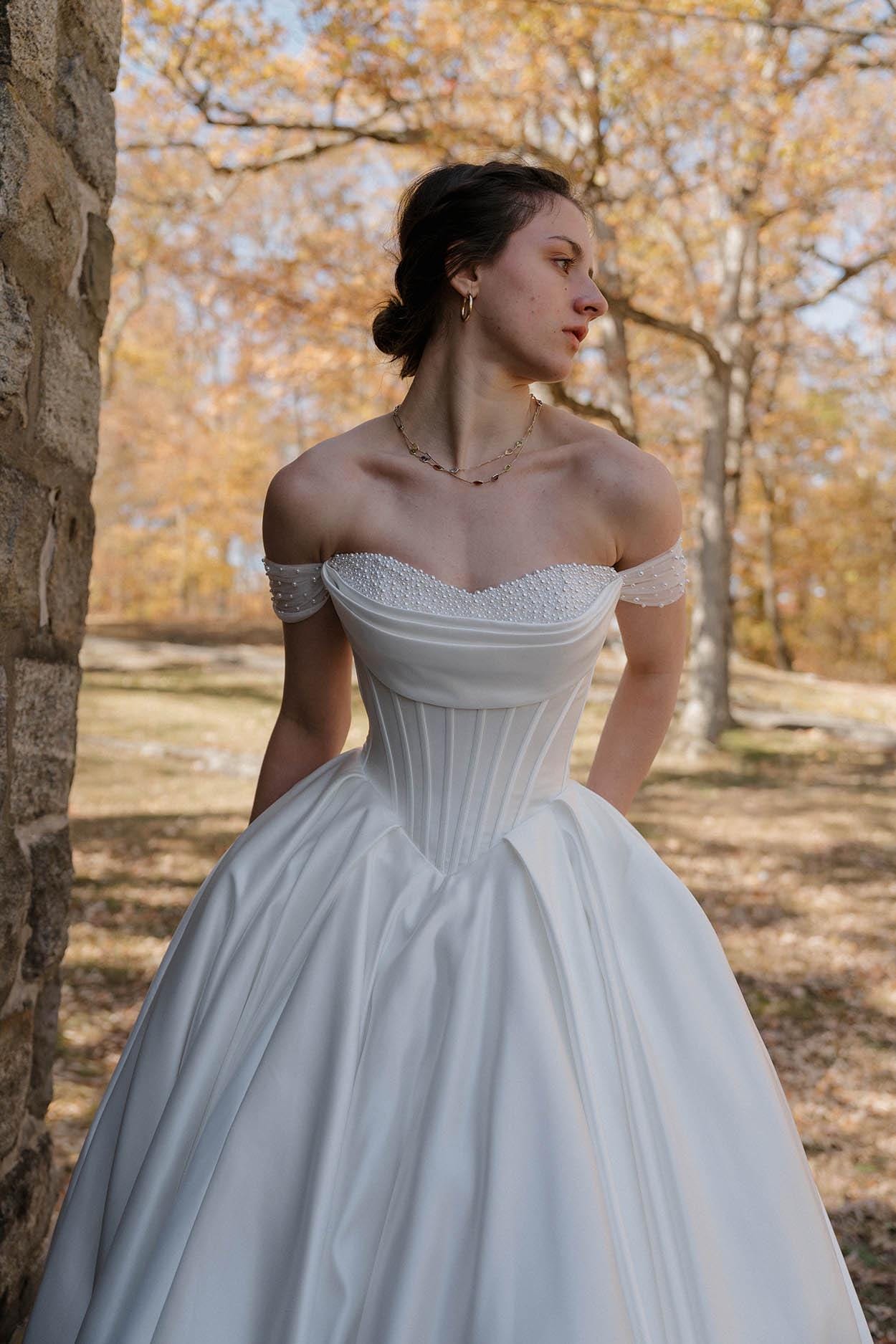 カナダ購入 王室御用達ドレスデザイナー 水彩フローラル美形Tシャツ カナダ購入 王室御用達ドレスデザイナー 水彩フローラル美形Tシャツ