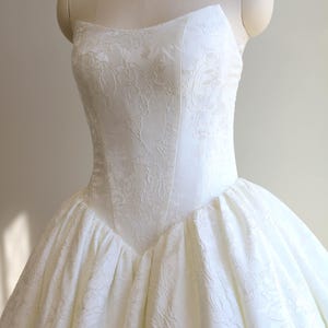 Jacquard Wedding Dress with Basque Drop Waist, Corset Back Cat Eye Ball Gown Bridal Dress Floor Length
