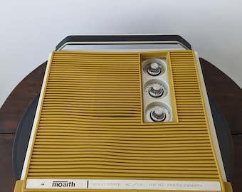 Moaith Solid State AC/DC Retro Radio Phonograph