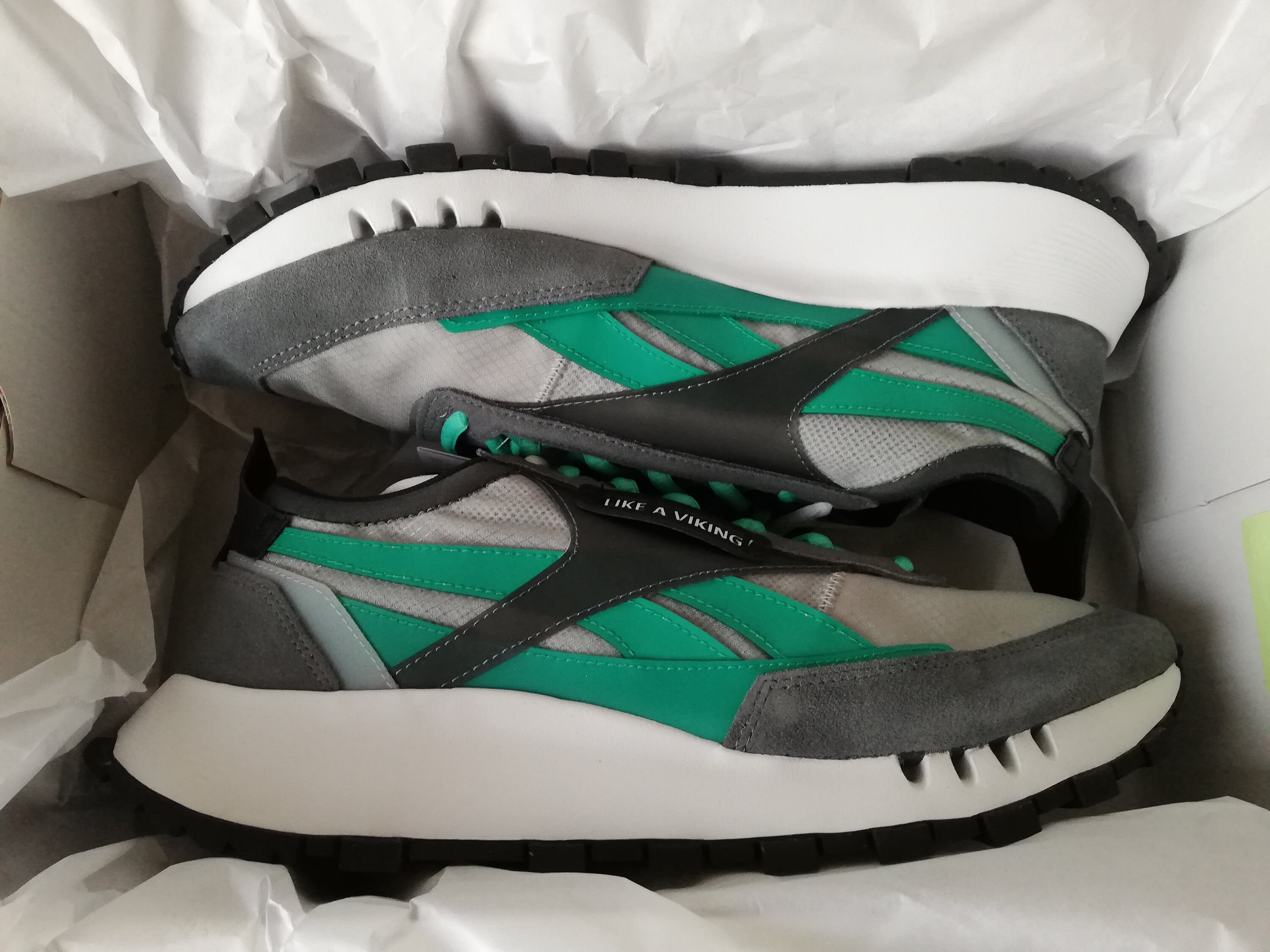 reebok cl legacy assassin's creed valhalla