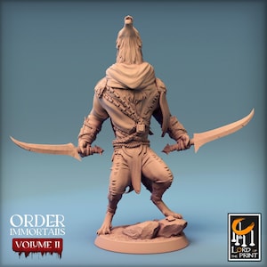 Werewolf Warrior v8 Premium dnd Mini Miniature 28mm 32mm to 100mm | Demon Vampire Hunter Ranger Shooter | Resin 3D Printed | 44430