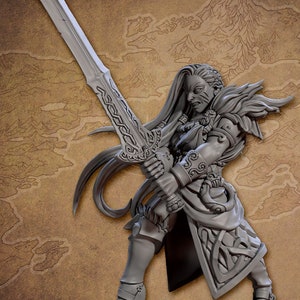 Female Barbarian DnD Miniatures compatible with 28mm 32mm fantasy minis | 30668