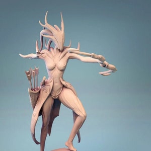 Female Archer Ranger v1 Premium dnd Miniature Mini Figure Figurine | 28mm 32mm to 100mm | 30586
