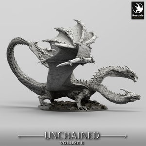 Pode incluir: Uma miniatura detalhada de um dragão de duas cabeças, impressa em 3D, na cor cinza. O dragão está em uma postura dinâmica com as asas abertas e as cabeças viradas em direções diferentes. A miniatura faz parte da coleção "Unchained Volume II".