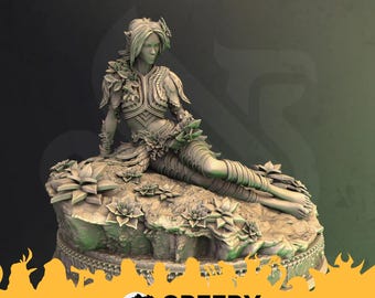 Female Elf Dryad DnD miniatures compatible with 28mm 32mm fantasy minis 50696 DM0921
