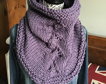 Lacy Vine Cowl/winter wear /Christmas gifts/chunky cowl/ instant download/ PDF file/Super bulky yarn/ on trend /