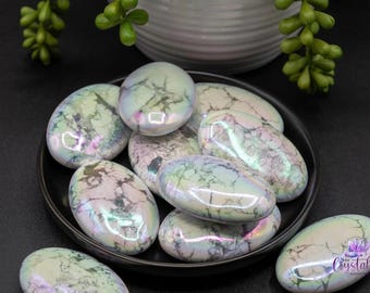 Howlite Palm Stone - Aura Coated