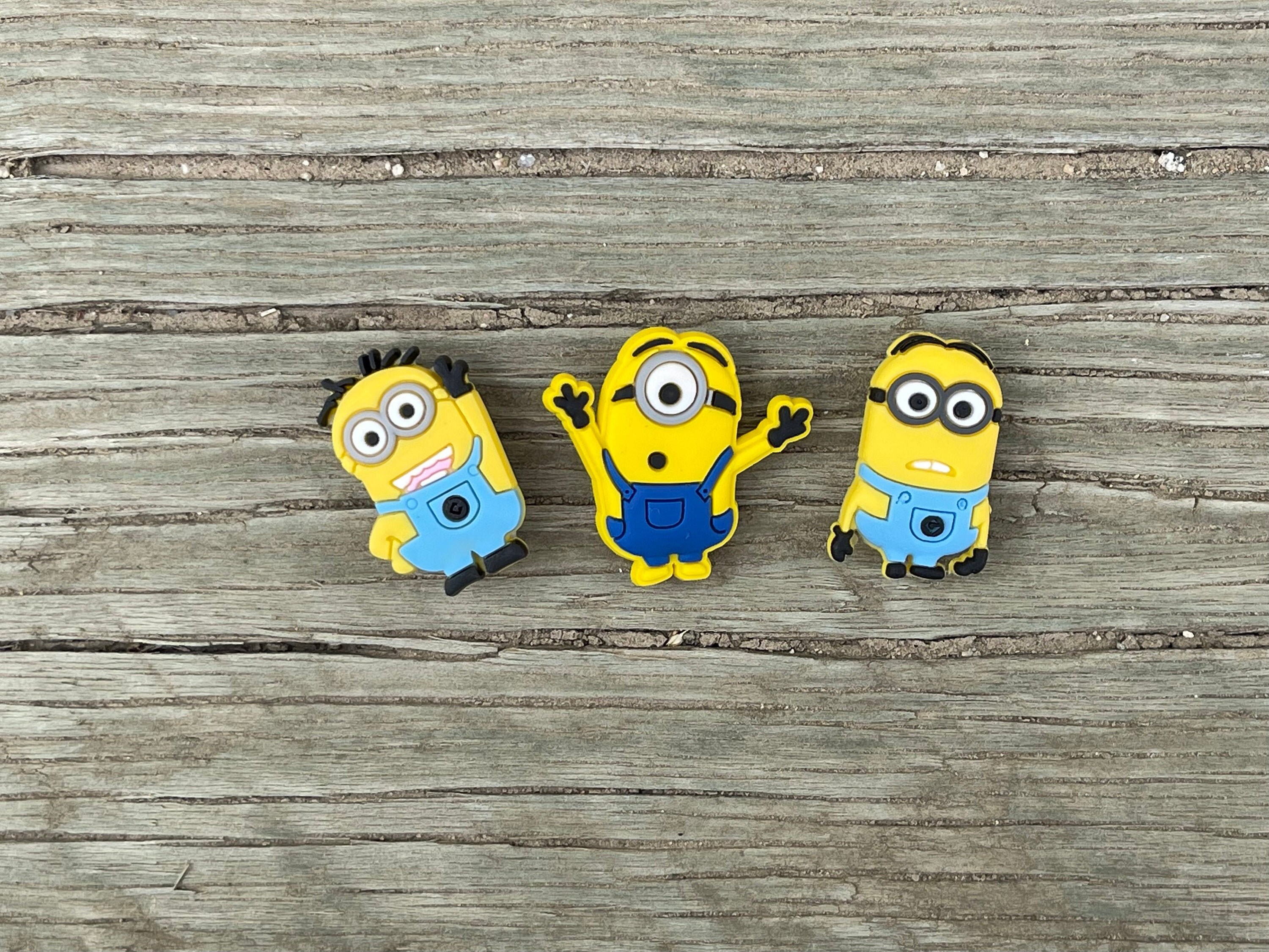 FAST USA SHIPPING! Set of 3 CAVEMAN MINIONS shoe charms/cake toppers!! 