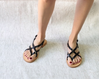 Echte leren sandaal met gekruiste bandjes, handgemaakte slippers