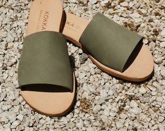 Zapatillas de mujer planas verdes hechas a mano