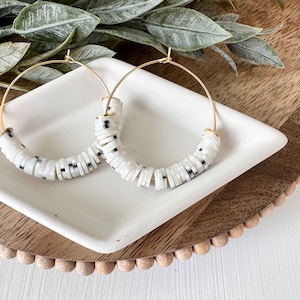 Vintage Wooden Beads Necklace White & Black Soft Clay Beads Necklace For  Men - Temu Mexico