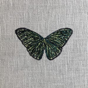 5 Sizes &quot;Butterfly&quot; Machine Embroidery Design