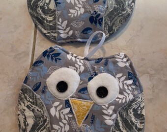 Gray multi colored owls Potholder or hot pad set with hanging loop