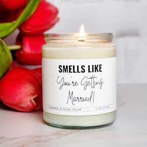 Smells like your getting married - gift for bride - bride to be - bride gift - bride to be gifts - gift for bride to be - candles