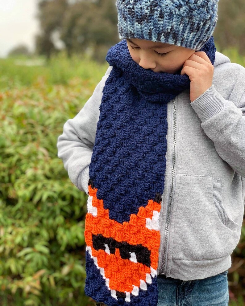 Crochet Pattern Red Fox & Bandit Fox Scarf, C2C fox scarf pattern, 2 patterns 2 sizes included, kids scarf, winter scarf, pdf download image 3