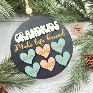 Grandkids Ornament Laser Datei SVG, Adorno de navidad de nietos, Grandkids Ornament Laser Datei mit Namen SVG