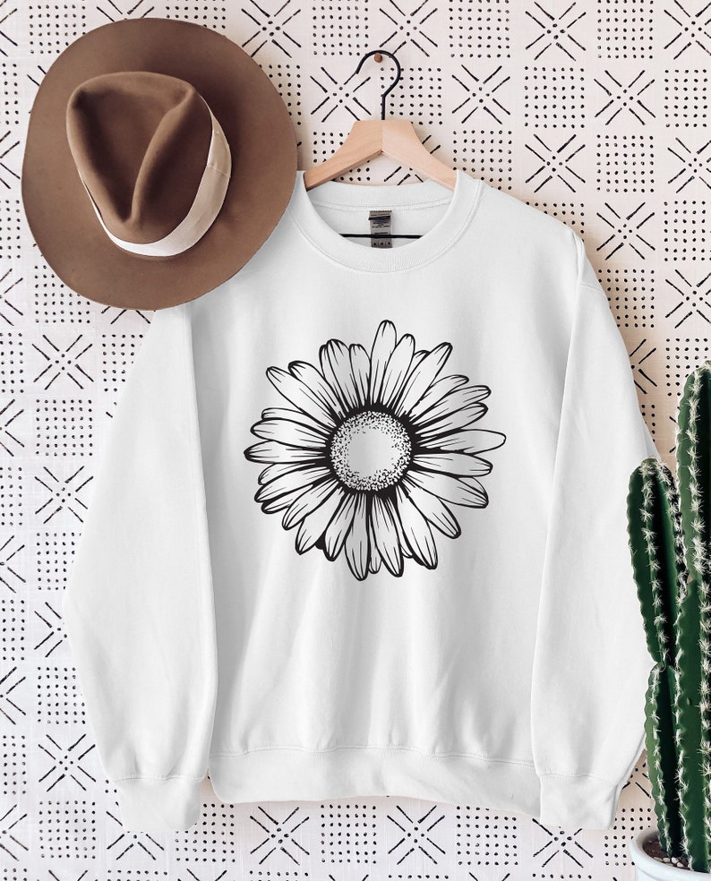Daisy Shirt Daisy Women's Sweatshirt Wildflower Shirt Etsy