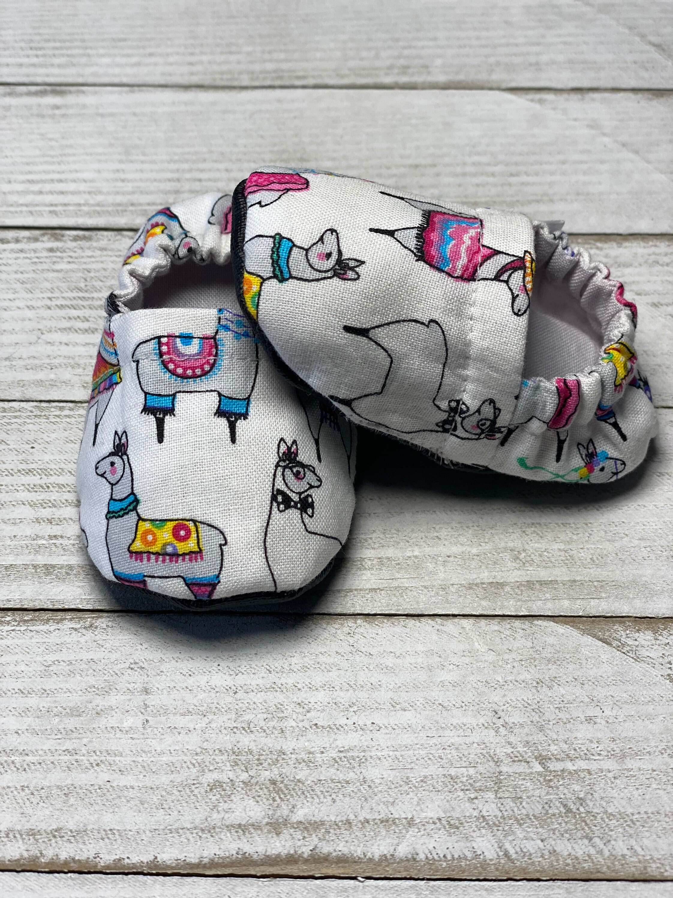 Llama Baby Moccasins: Reversible Cotton Crib Shoes