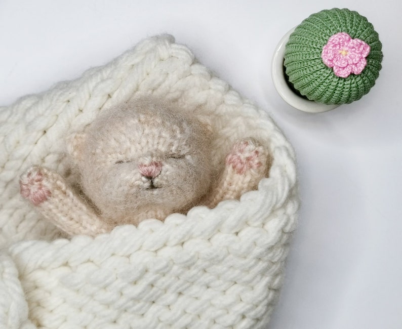 Realistic cat pattern Knitting toy pattern Amigurumi kitten pattern PDF