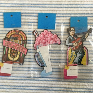 1991 Beistle Co. 50s Theme Dîner Rock & Roll Party Decoration Mini Honeycomb Centerpieces. Vintage Cardboards.
