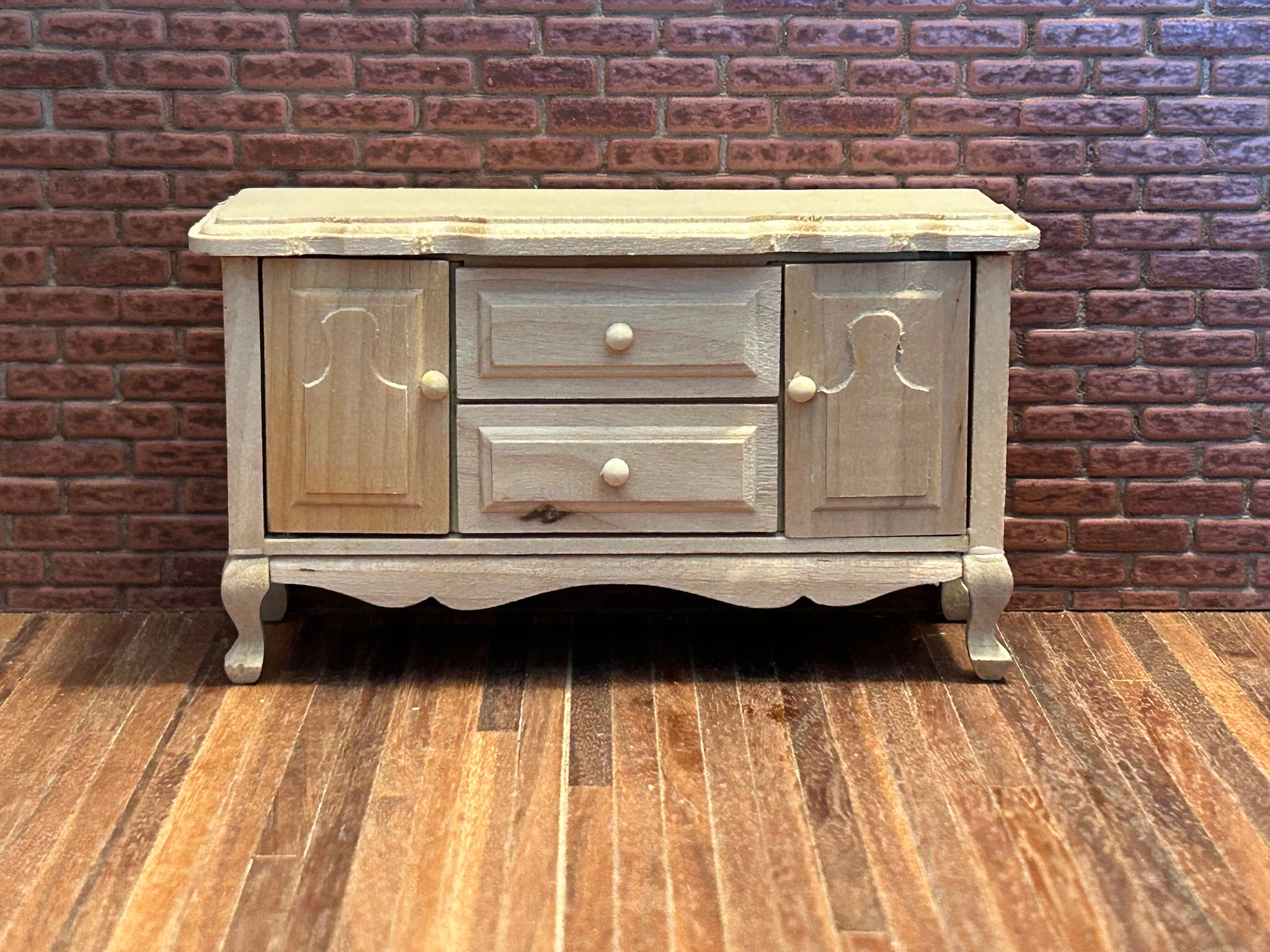 pour poupée ancienne (jumeau...) un buffet vaisselier art
