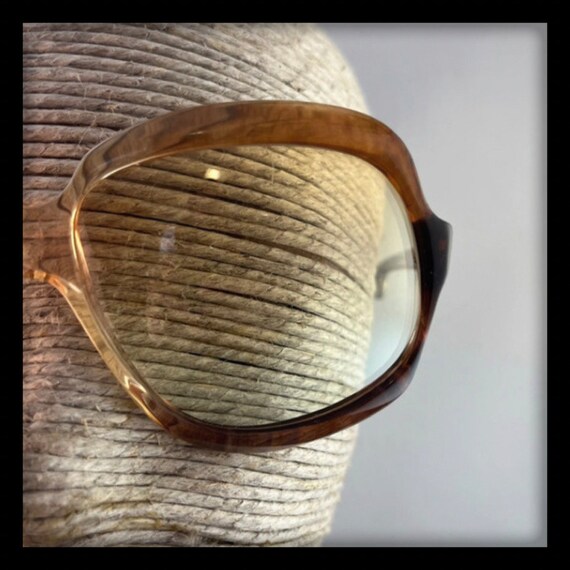 Vintage Oversized Sunglasses -  Translucent Frame… - image 3