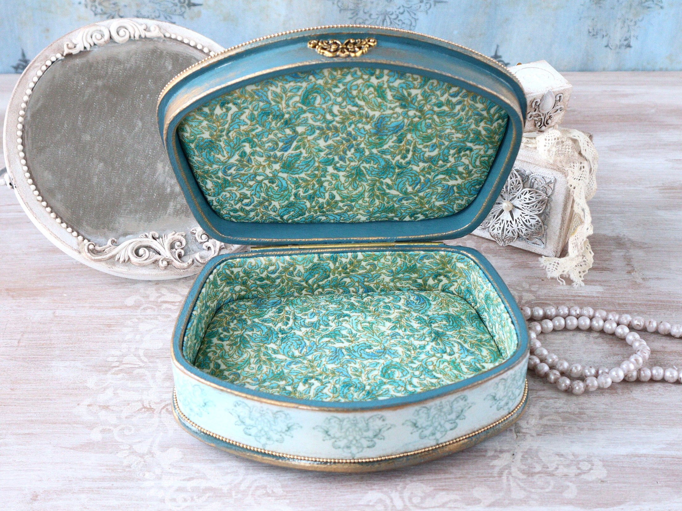Vintage blue jewelry boxantique blue trinket box vintage Etsy