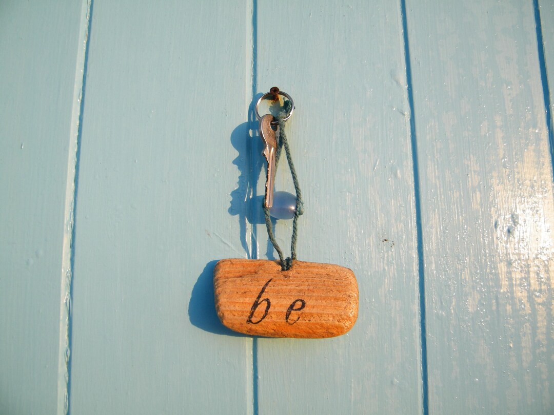 Beach Hut Key Tag -sea Driftwood +lost Bead -felixstowe Beach Origins ...