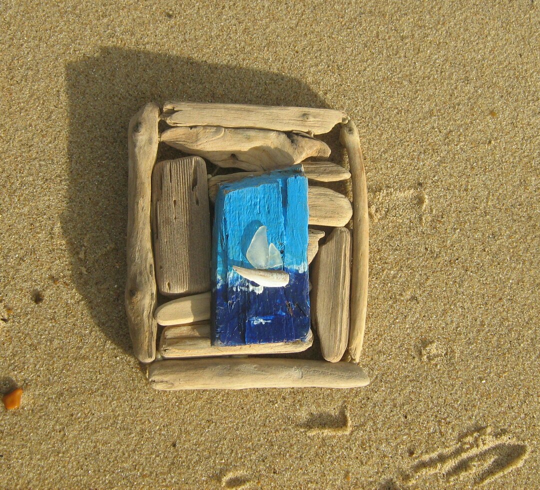 Collage de voilier bois flotté, verre de mer et coquillage décor de — free download