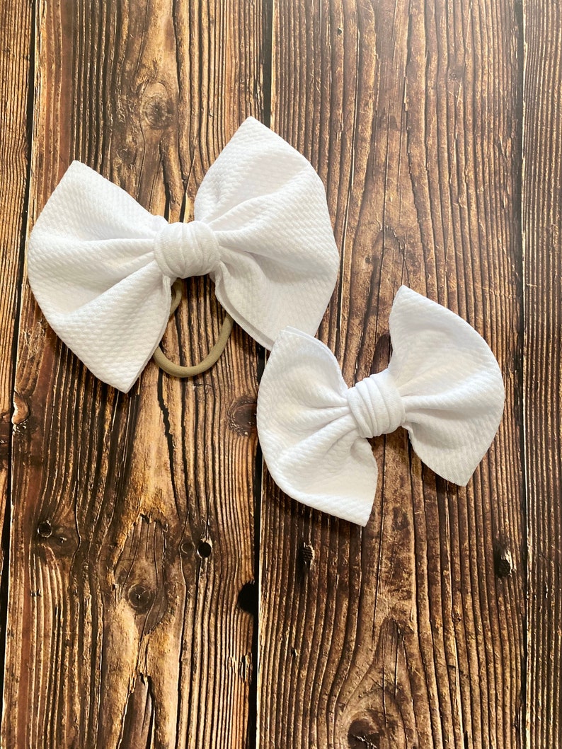 White Hair Bow