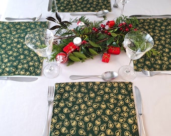 Christmas placemats, fabric dinner mats, holly green and gold, Christmas dinner set, festive placemat, fabric placemat, Holly green placemat