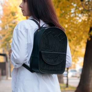 Handmade Black Leather Backpack: Vintage Mountain Rucksack