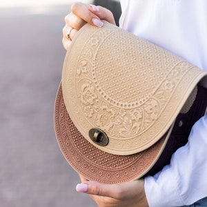 Unique Embossed Genuine Leather Crossbody Shoulder Bag - Personalized Round Satchel Handbag Gift for Women