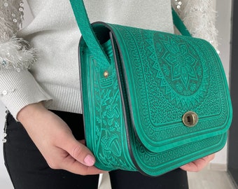 Bolso de cuero verde / Bolso hecho a mano / Bolso mensajero / Bolso de cuero genuino / Bolso de hombro / Bolso damas estilo Boho / Satchel