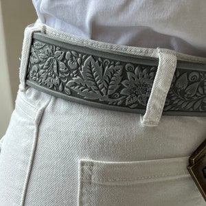Gray leather belt, genuine leather belt, embossed leather belt, leather belt, unique belt, Handmade belt