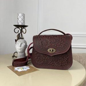 Einzigartige Leder Geldbörse, Echte Ledertasche, Leder Crossbody Bag, Geschenk für Frauen, Handgemacht, Made in der Ukraine