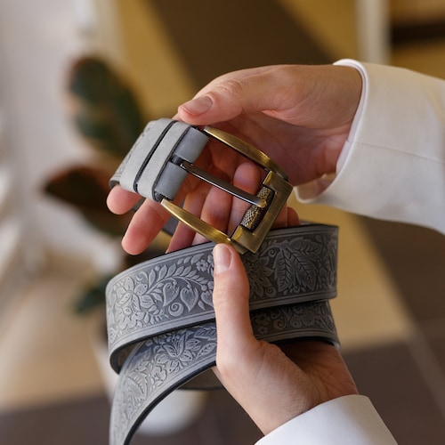 Gray Full Grain Leather Belt: Handmade Embossed Floral  display picture 1