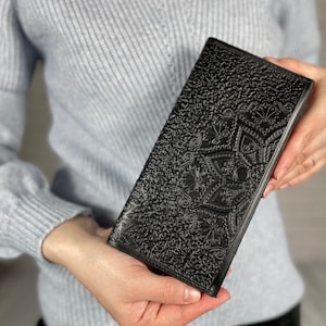 Lange schwarze Brieftasche, Lederne Brieftasche, einzigartige Damenbrieftasche, Geschenk für sie, l Brieftasche handgemacht, Geschenkeladen, Persönlichkeitsbrieftasche