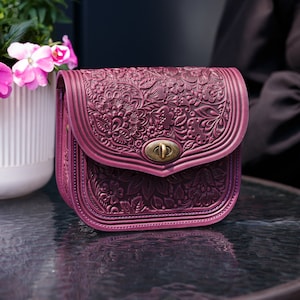 Sac violet, sac en cuir, sac femme, cadeau, sac à bandoulière