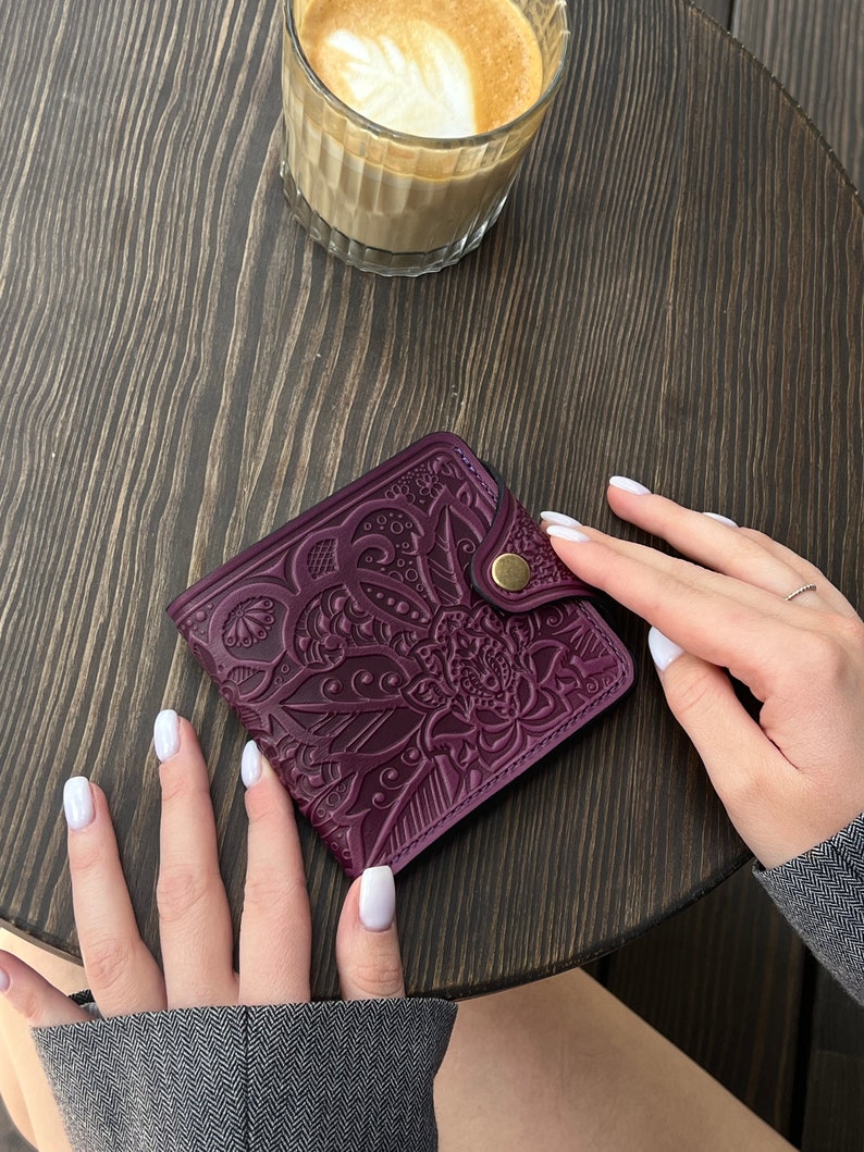 Purple Leather Wallet, Personalised Wallet, Women's Wallet, Wallet Handmade,Leather Wallet, Slim Leather wallet, Gift Unique image 4