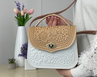 Sac à main en cuir unique, sac en cuir véritable véritable, sac crossbody en cuir blanc, cadeau pour elle, fabriqué en Ukraine